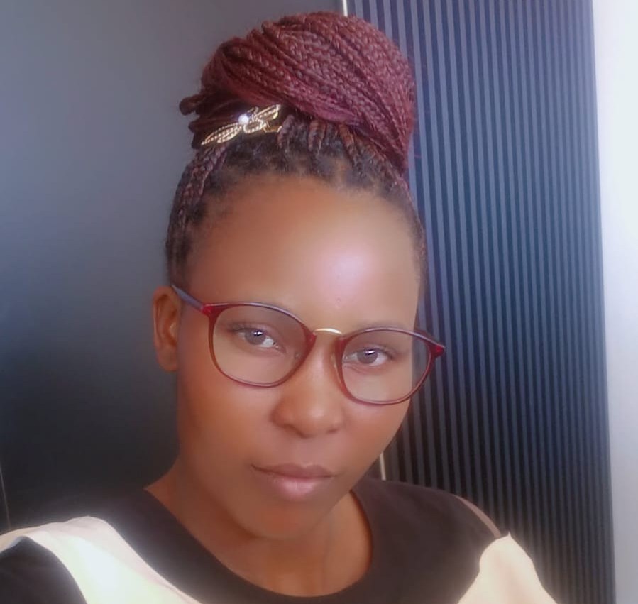 Elivine Ndubi