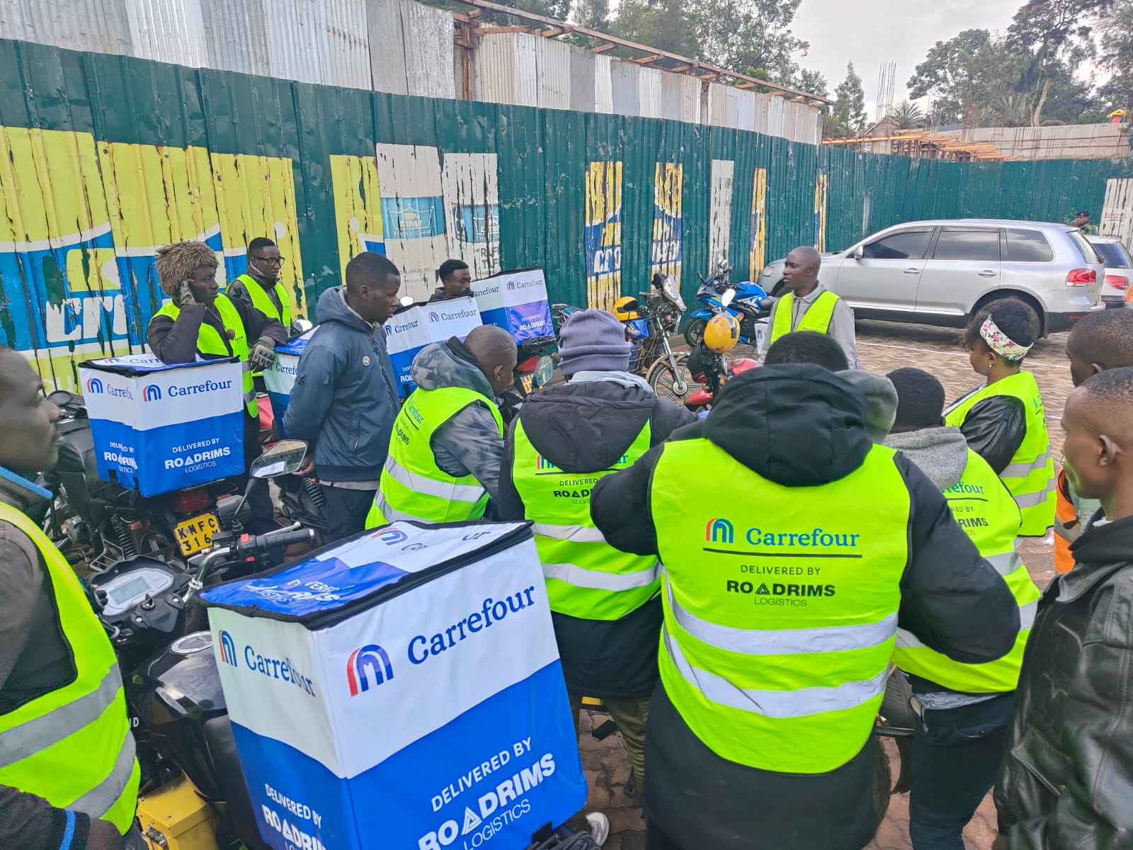Roadrims Logistics team