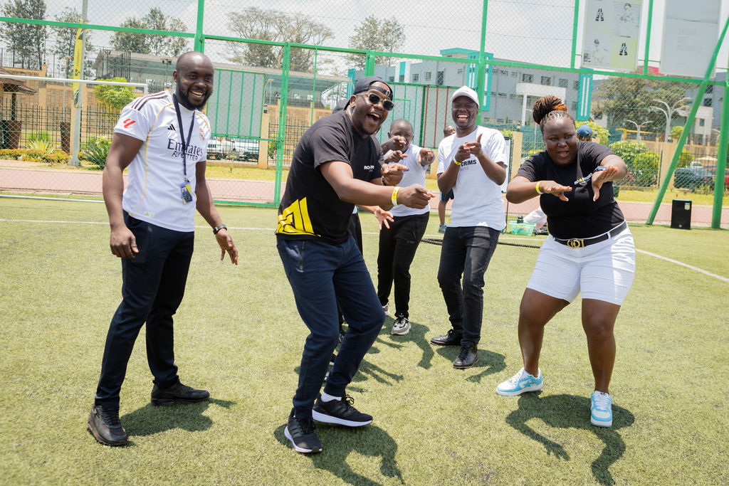 Roadrims Logistics team