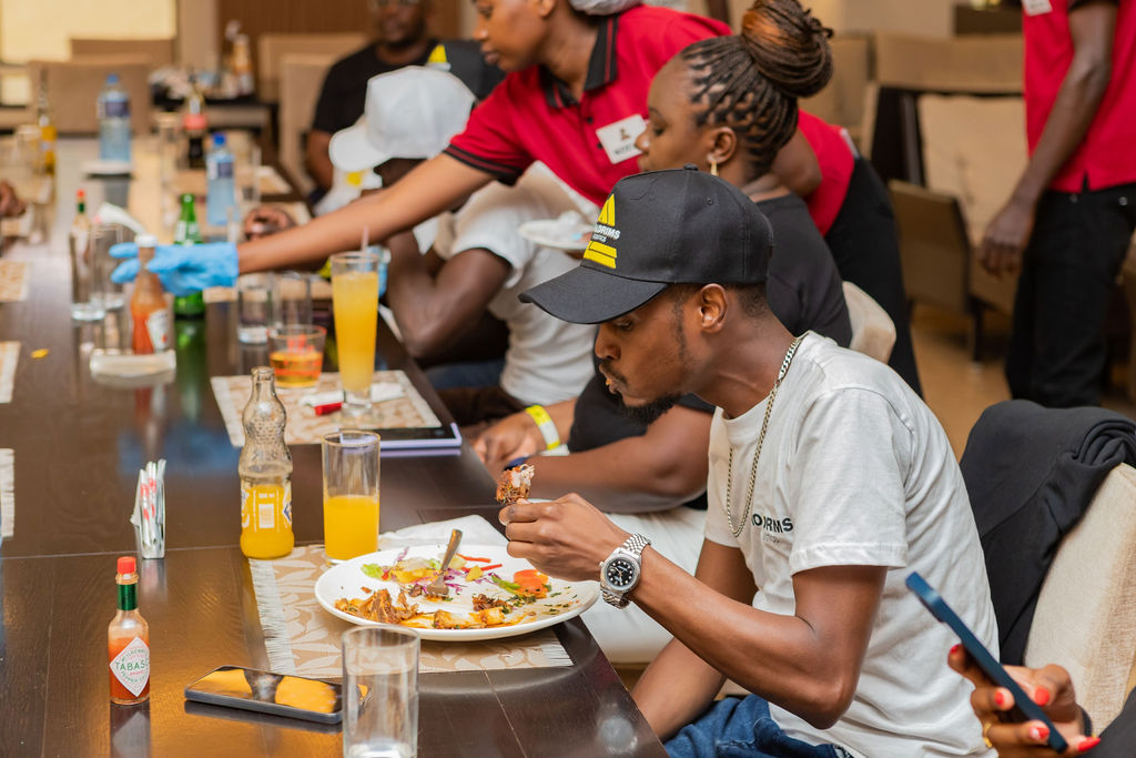 Roadrims Logistics team