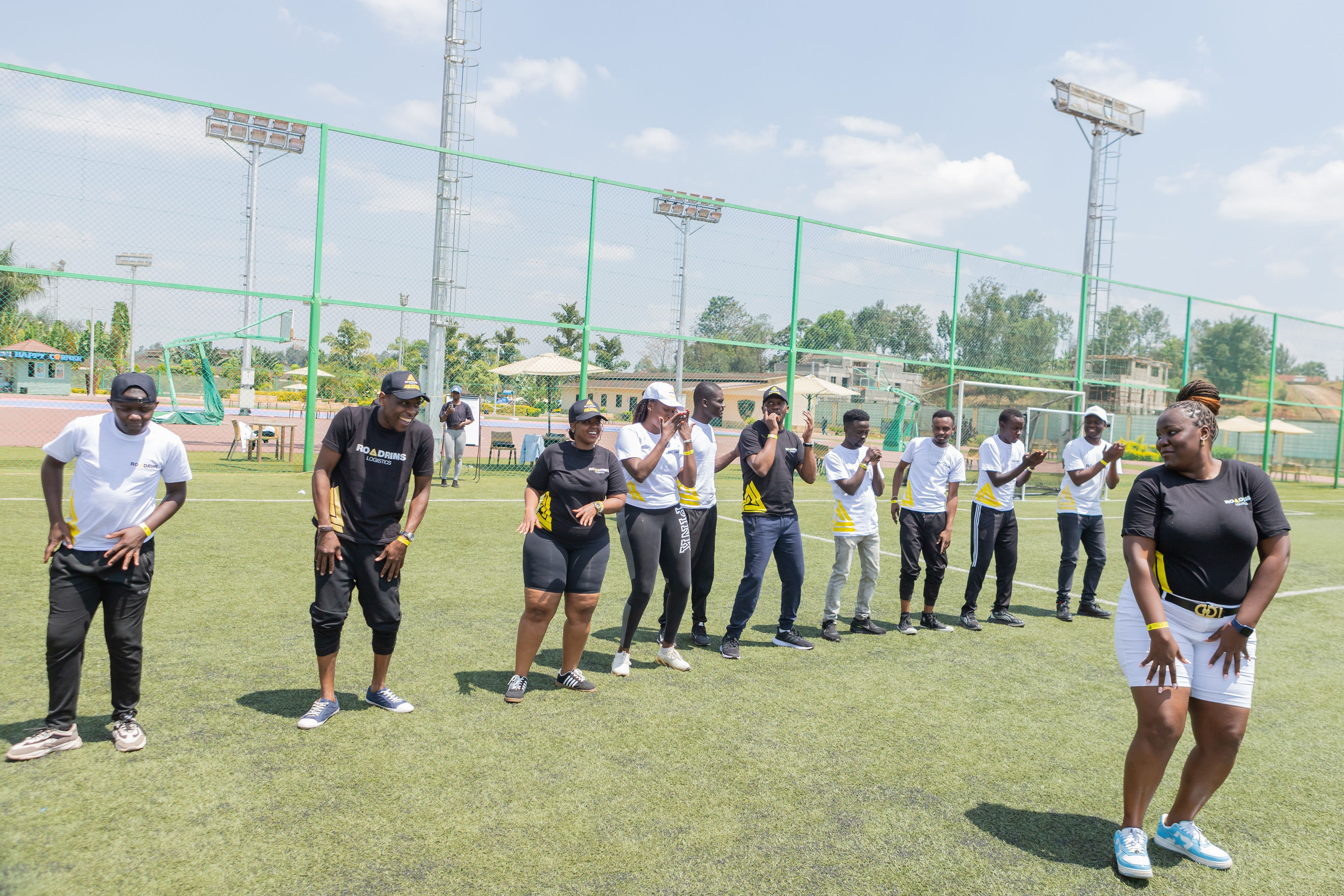 Roadrims Logistics team