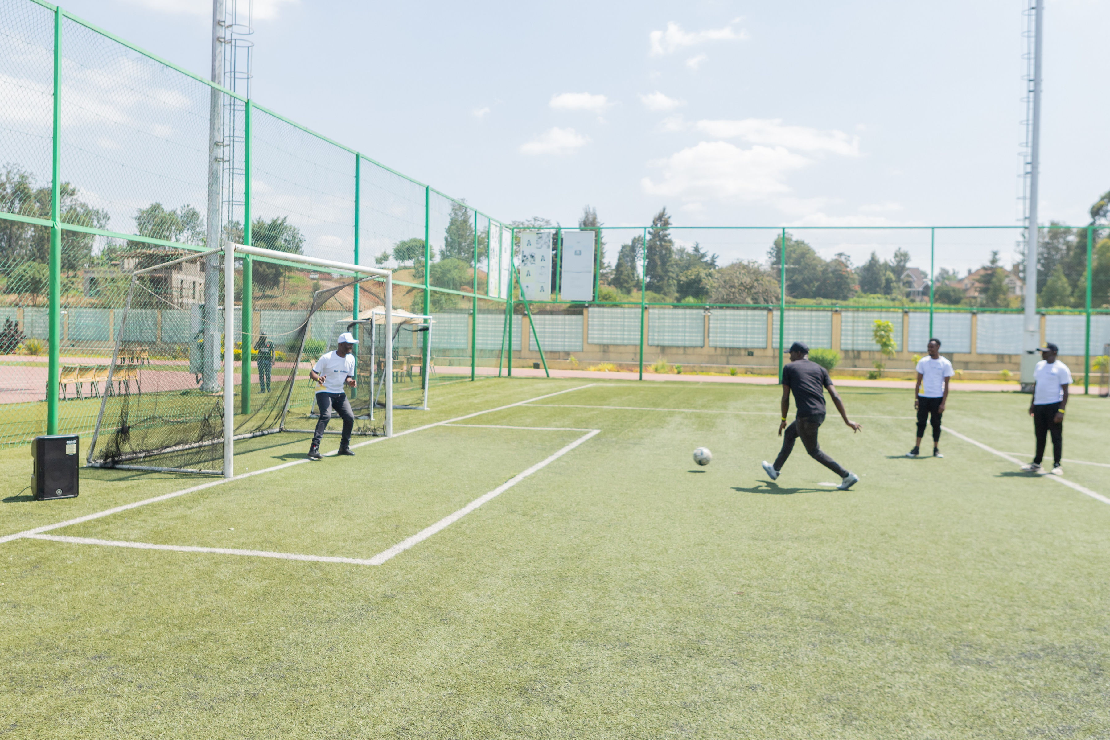 Roadrims Logistics team